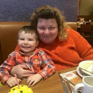 Meet your Posher, Denise